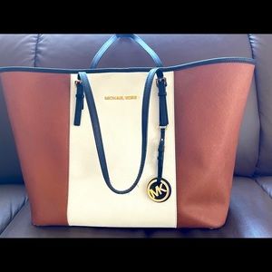Michael Kors Jet Set Neutral Saffiano Leather Travel Tote with Center Stripe
